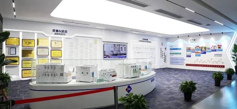 厨房的摆设布局 ai 生成的内容可能不正确。 厨房的摆设布局 ai 生成的内容可能不正确。